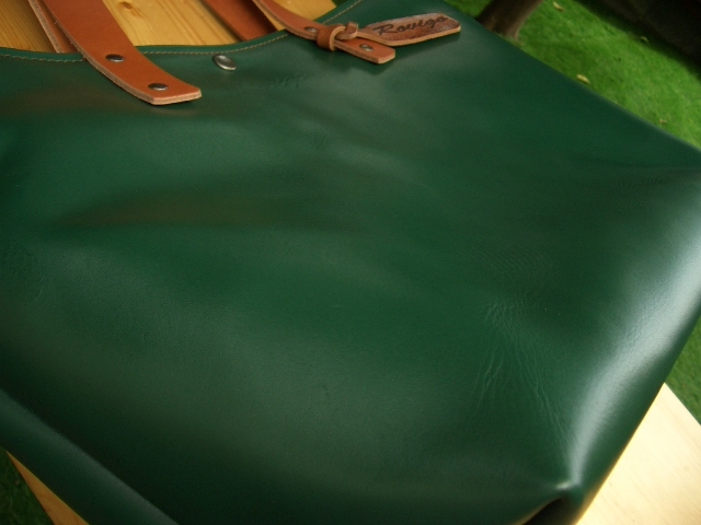 ■ROVIGO■獨特的手提袋質量皮革數字原始新項目■綠色 原文:■ROVIGO■個性的トートバック上質本革ヌメオリジナル新品■緑 