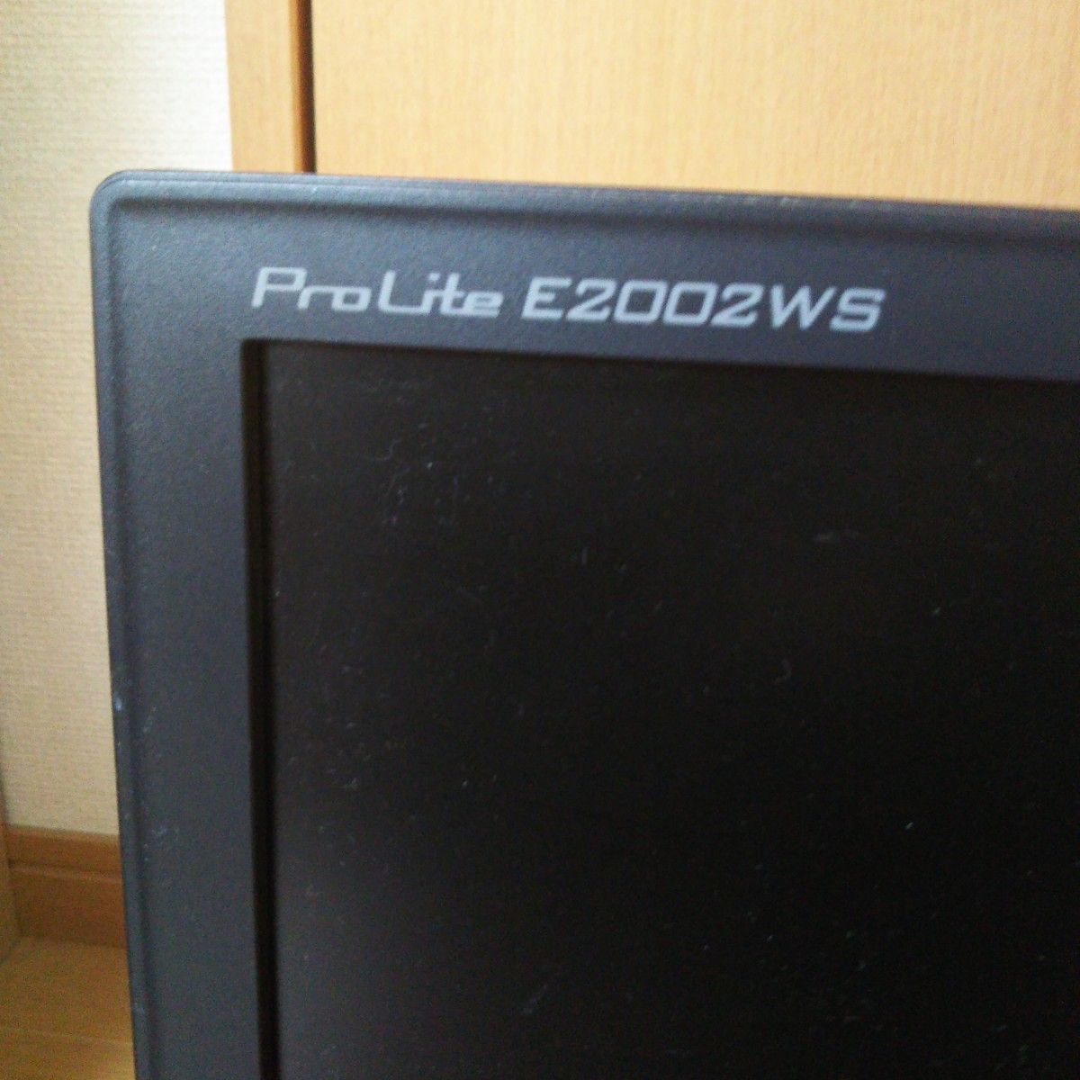 イイヤマ(iiyama PC) パソコン液晶モニター、Buffaloキーボード