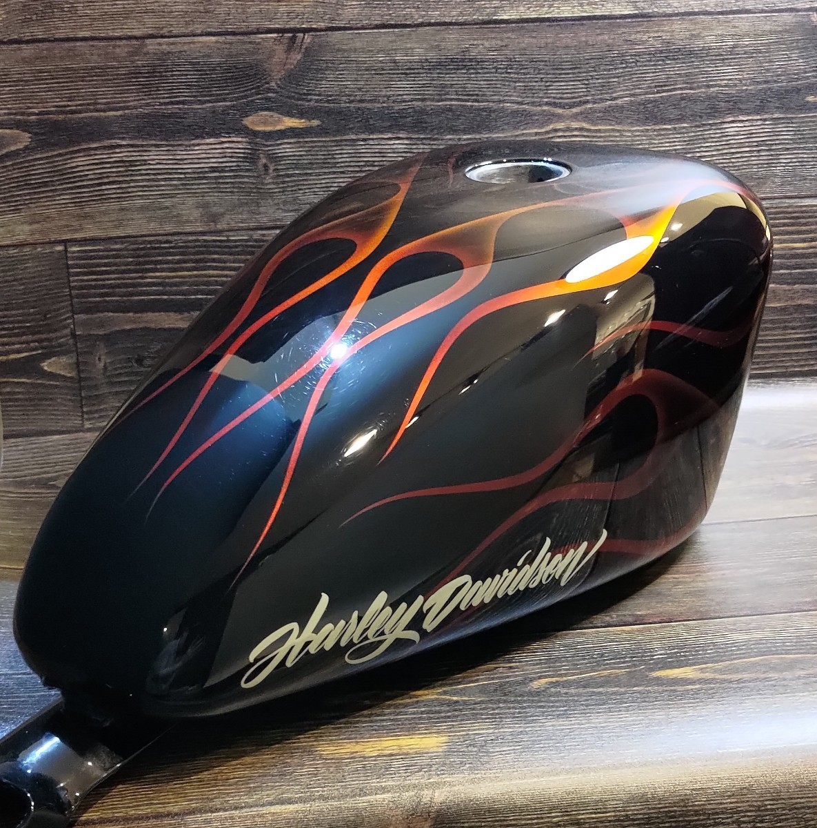 スポーツスター タンク 純正 インジェクション ハーレー フォー スポーツスター タンク 純正 インジェクション ハーレー フォー