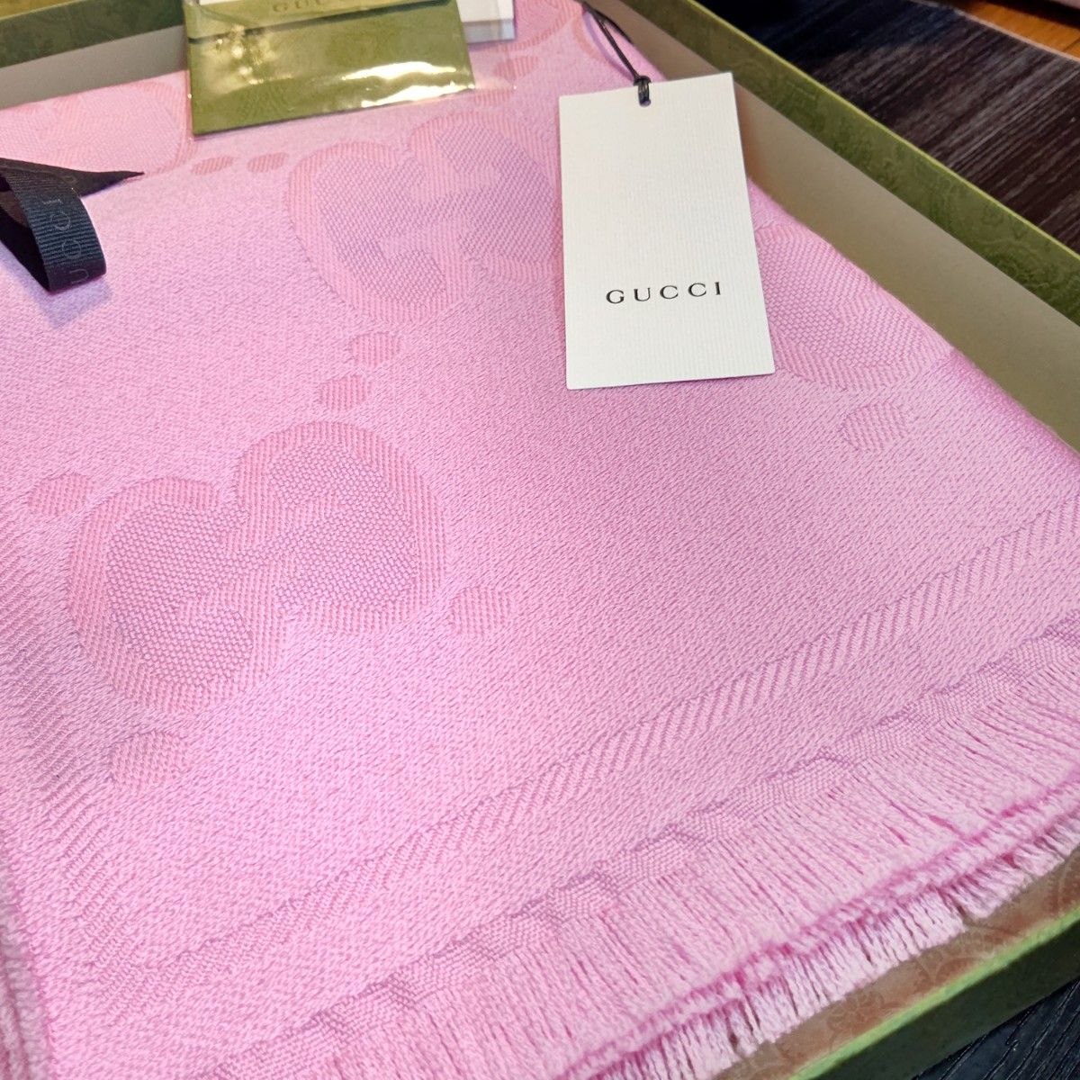 新品箱袋付 GUCCI マフラー ストール ショール スカーフ ピンク 