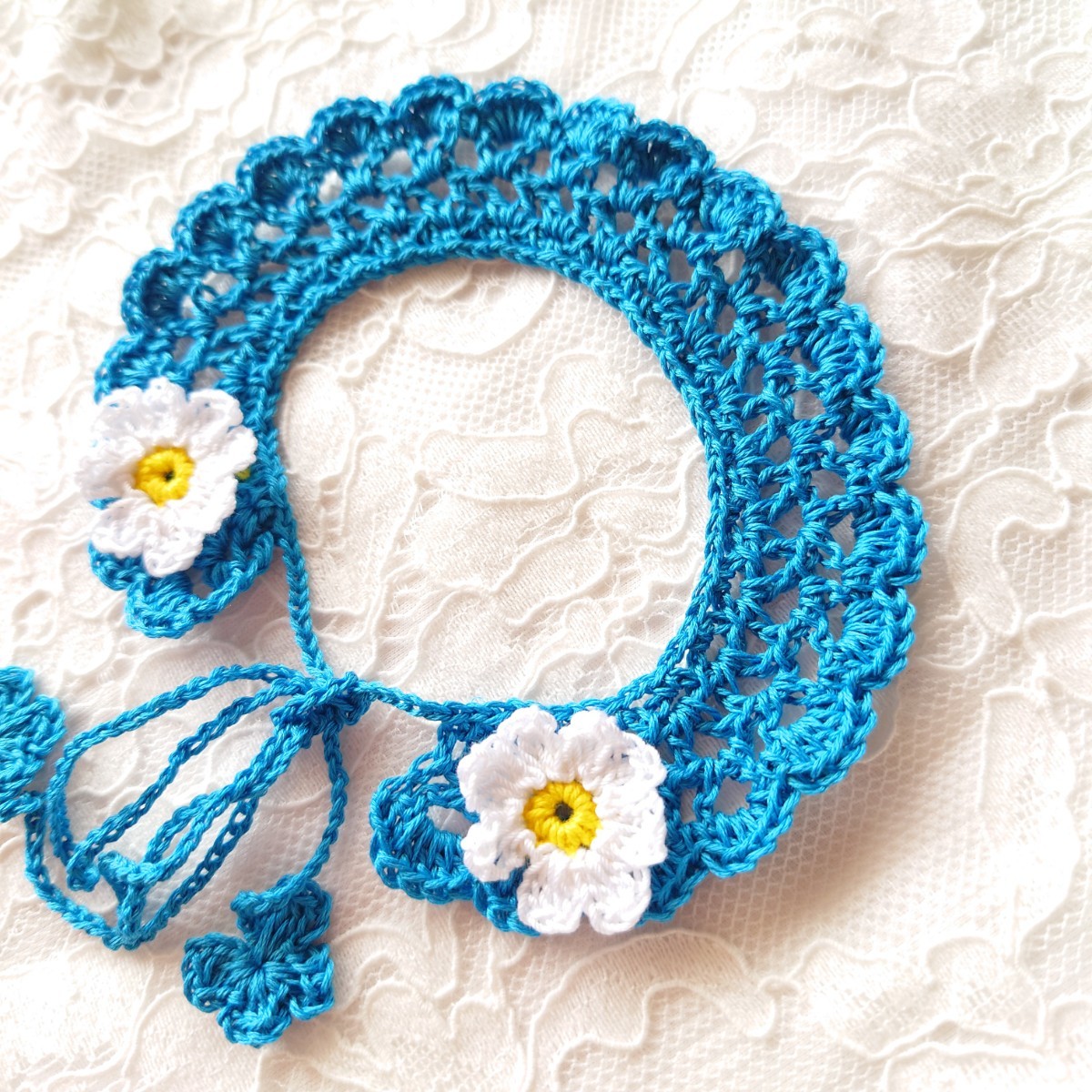  dog & cat necklace neck decoration attaching collar choker XS size light blue small flower hand-knitted hand made key needle braided lace thread 