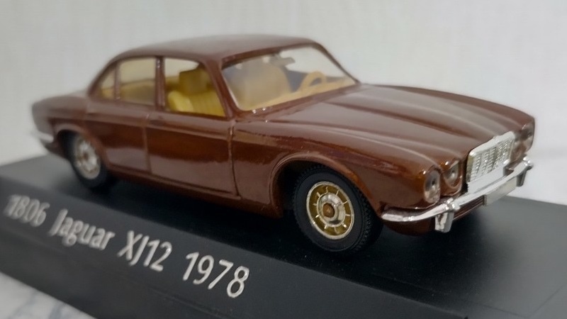 [ long-term storage!]Ж Solido 1/43 Jaguar XJ12 1978 red #1806 Ж JAGUAR XJ12 CARNIVAL RED Solido Ж Daimler ASTON MARTIN Bentley