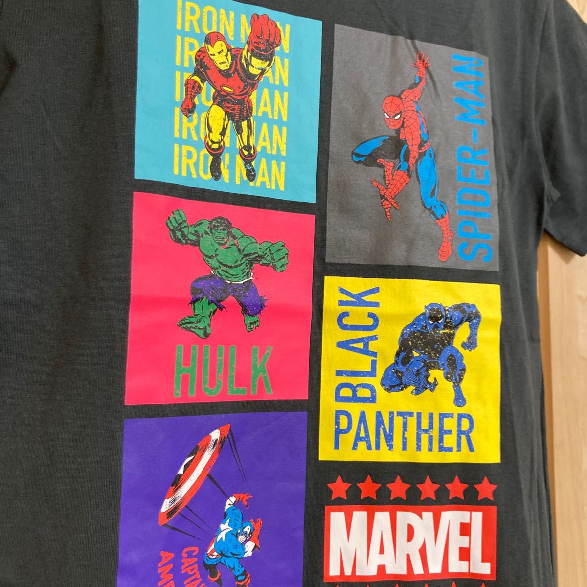marvel  マーベル　スパイダーマン　tシャツ  半袖　キッズ　子ども　プリントtシャツ  キャラクター