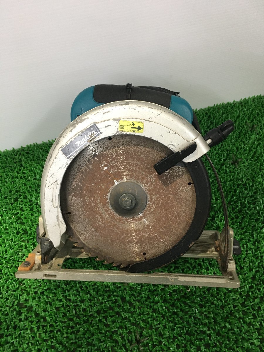安価 【中古品】★マキタ 電気マルノコ アルミベース 逆勝手 190mm 5832BLA / ITRAN0KF1OZC 丸のこ 安価 【中古品】★マキタ 電気マルノコ アルミベース 逆勝手 190mm 5832BLA / ITRAN0KF1OZC 丸のこ