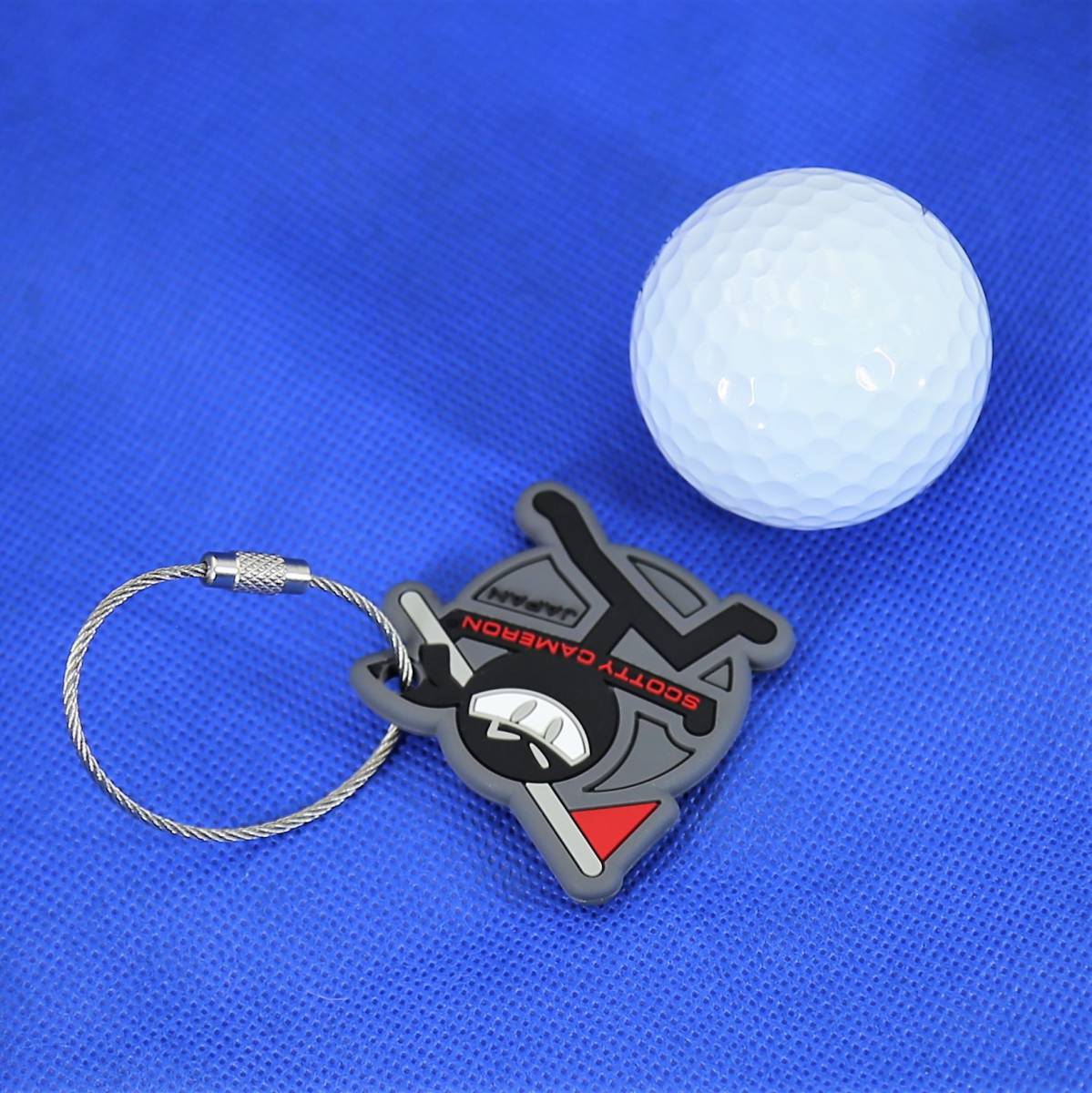 完売品★Scotty Cameron◇スコッティキャメロン WASABI忍者キーフォブ兼ボールマーカー_ボールは参考品。マークするとこんな感じ