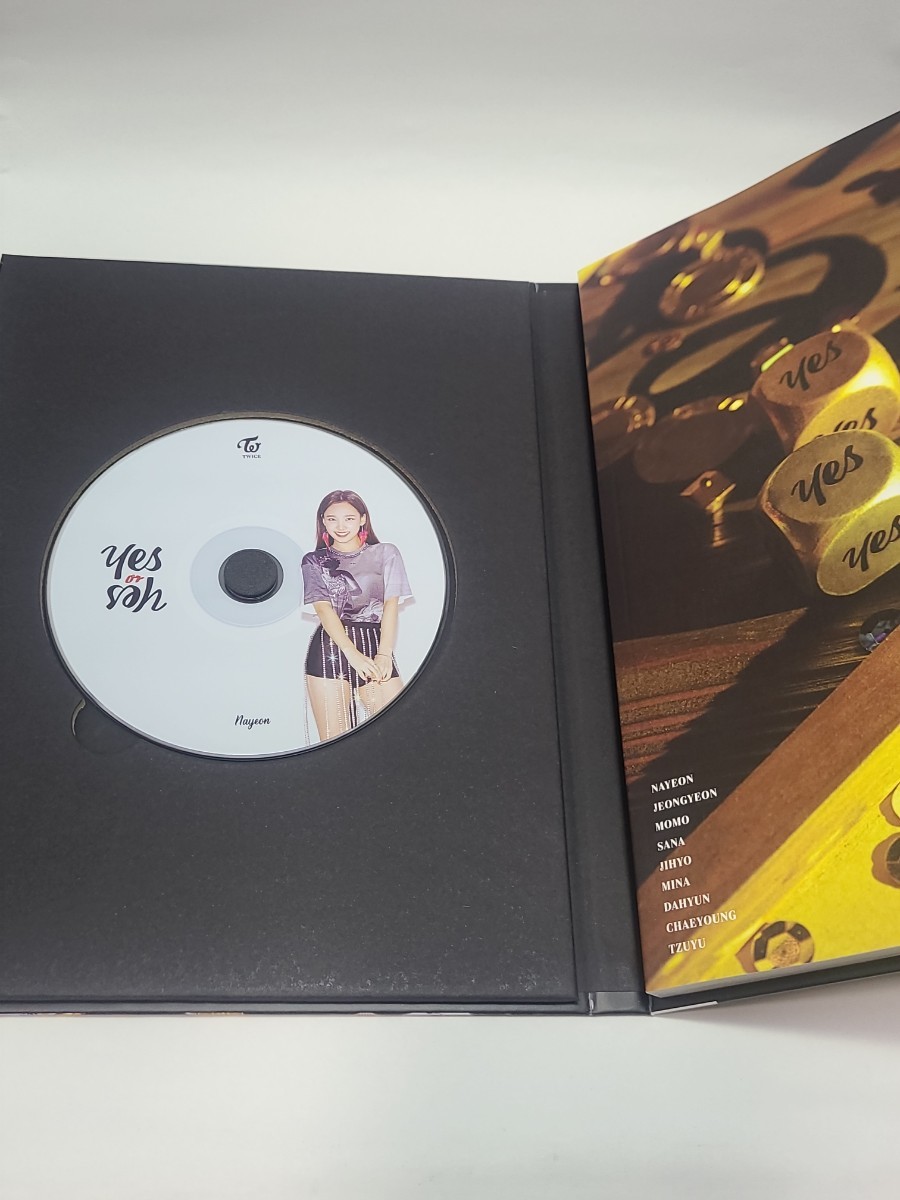 TWICE Yes or Yes: 6th Mini Album (A Ver.) CD альбом буклет фотоальбом фото книжка K-POP..