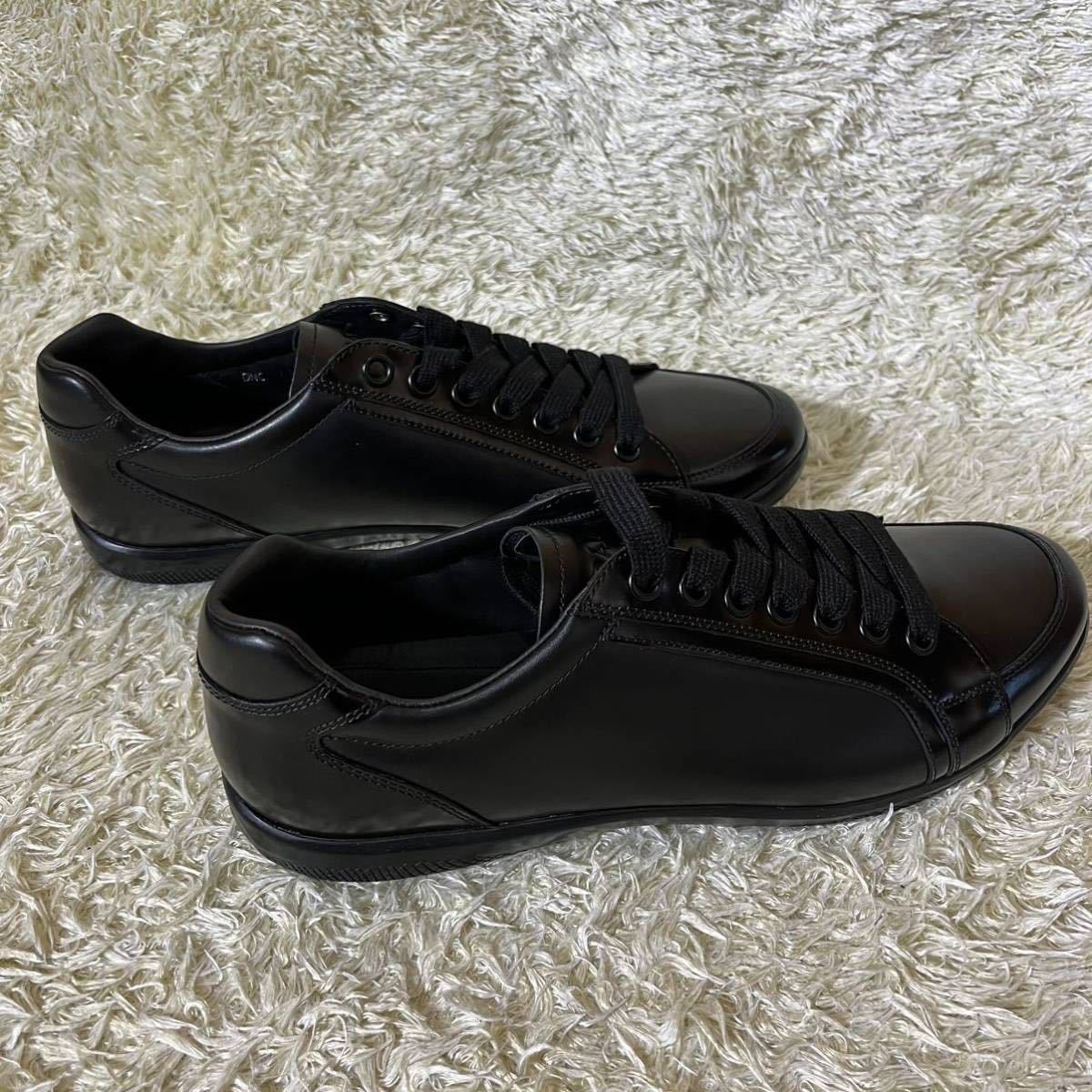 未使用・箱付 PRADA プラダ レザースニーカー レザーシューズ 箱付き