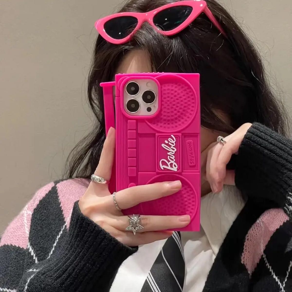 iPhone13/14ケース バービー ラジカセ Barbie かわいい 韓国 シリコン ピンク 可愛い y2k 平成ギャル