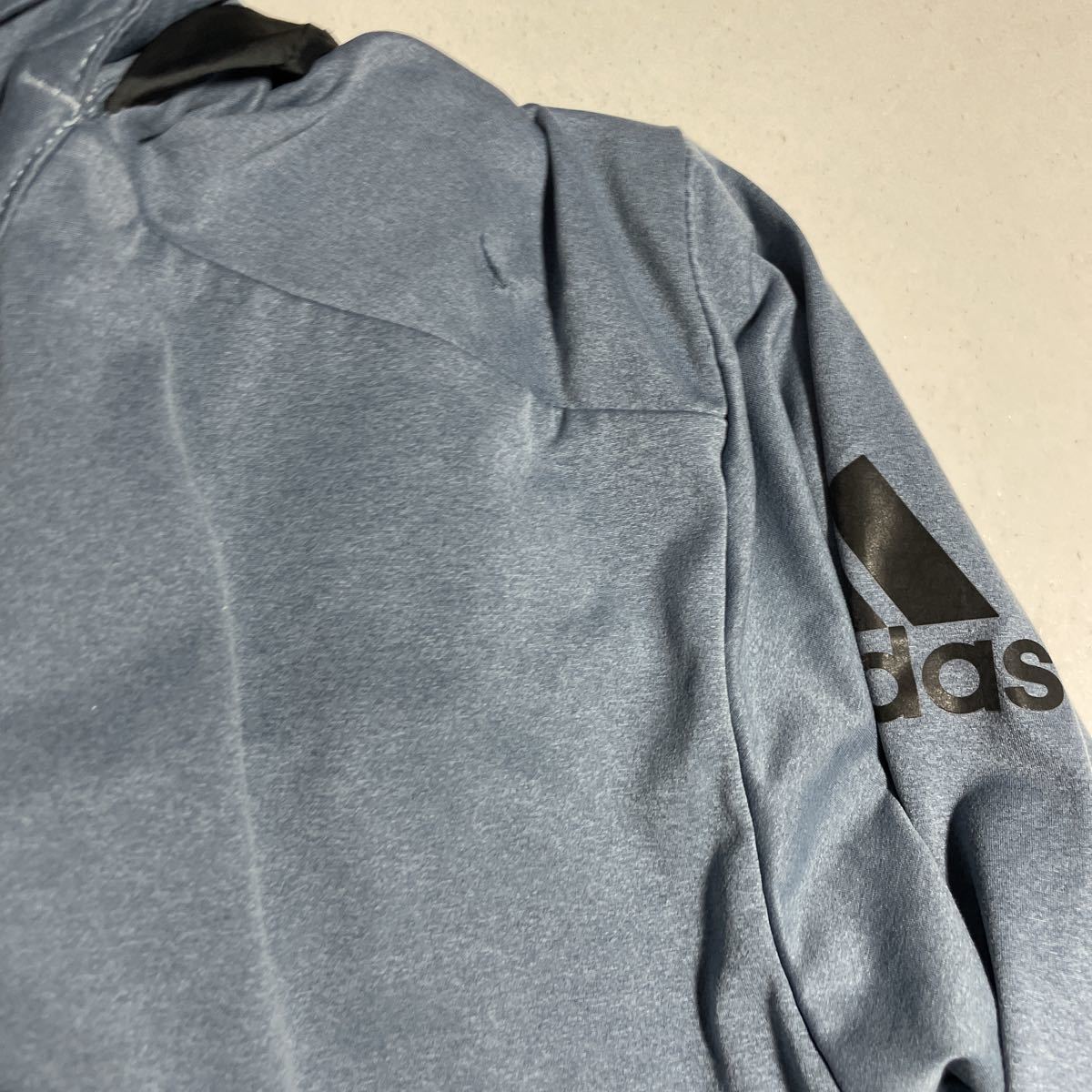 アディダス adidas 紺 ネイビー 陸上 マラソン ウインドジャケット Lサイズ フード付_画像3