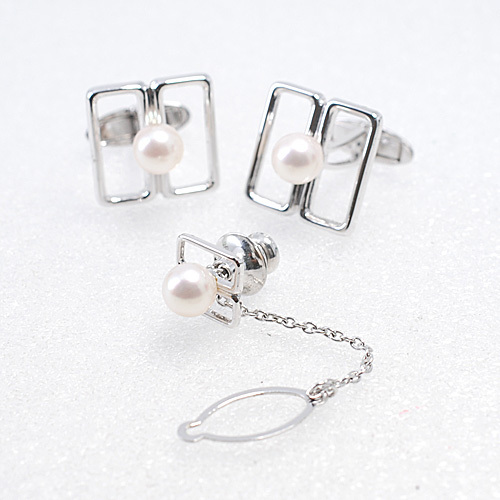 【即納】 ミキモト MIKIMOTO SV925 パール タイタック&カフス セット 6.9mm シルバー(13596) その他