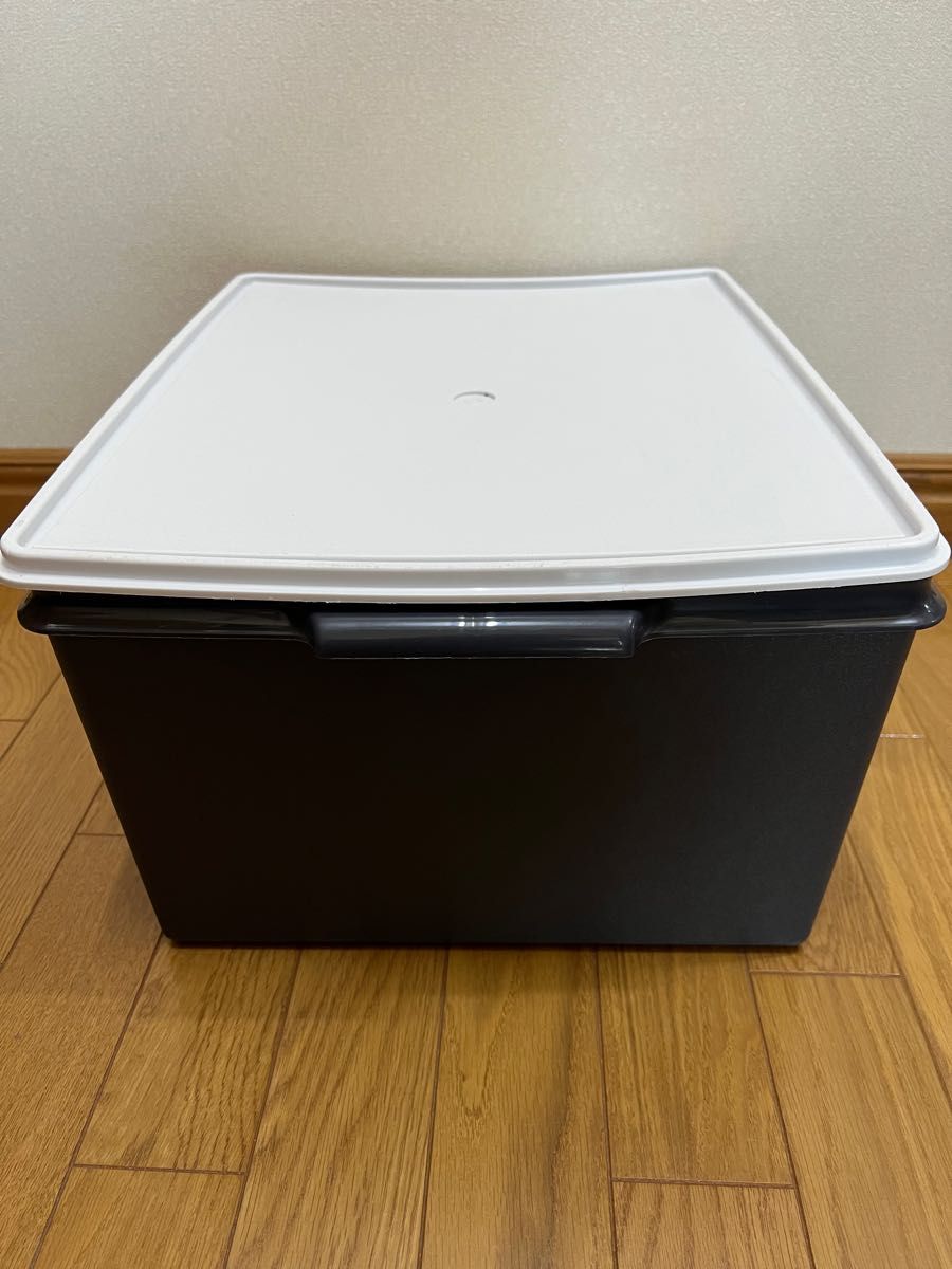 tupperwear ロングスーパーケースタッパーウェア3個セット紺白 tupperwear ロングスーパーケースタッパーウェア3個セット紺白