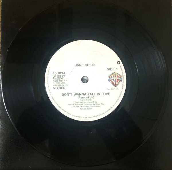 Jane Child - Don't Wanna Fall In Love (Remix/Edit) / (New Jack Club Swing) UK盤 7インチ Shep Pettibone Teddy Riley NJS_画像3