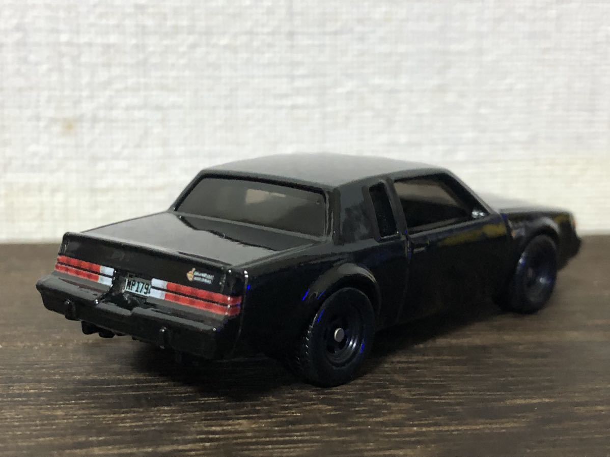 ホットウィール プレミアム ビュイック リーガル GNX 黒 廃盤ミニカー トミカ マジョレット まとめ買い歓迎です♪ 送料まとめて230円です♪_画像10