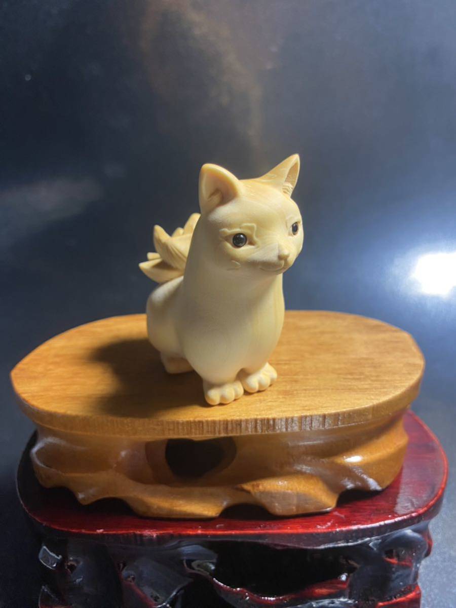 高級木材　柘植狐彫刻可愛い狐ちゃん木彫り オブジェ インテリア 置物