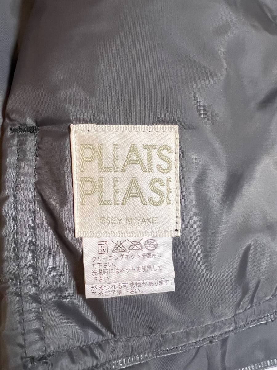 PLEATS PLEASE プリーツプリーズ　ベスト　ジレ　トップス　アーカイブ　ISSEY MIYAKE イッセイミヤケ　archive vest_画像5