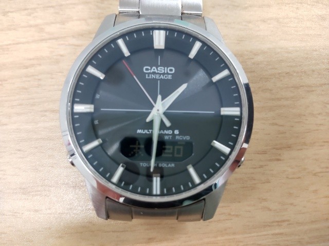 【送料込】 カシオ CASIO LINEAGE リニエージ LCW-M170D-1AJF ソーラー電波時計 3Hコンビ ステンレスバンド サファイア 中古完動品_画像2