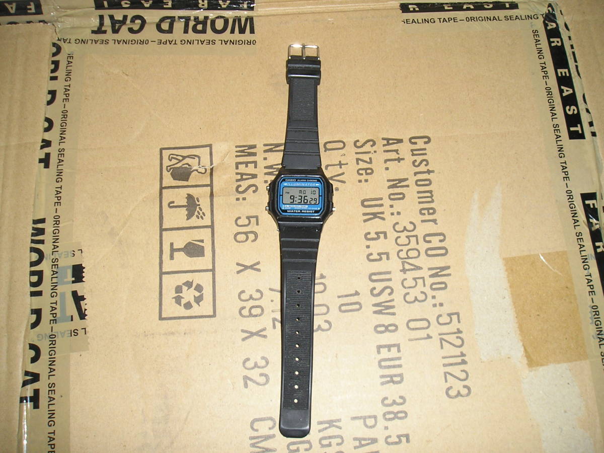 Casio 1572 F 105 Casio 1572 F 105