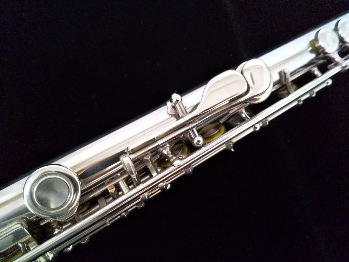 森の工房 #お手軽価格・よく鳴る・ヤマハフルートYFL211Ⅱ E 森の工房 #お手軽価格・よく鳴る・ヤマハフルートYFL211Ⅱ E