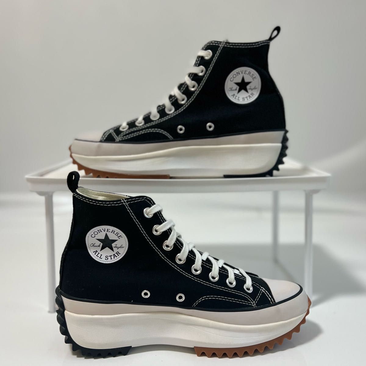 韓国限定 】JWアンダーソンコラボ Converse RUN STAR HIKE HI 韓国限定 】JWアンダーソンコラボ Converse RUN STAR HIKE HI
