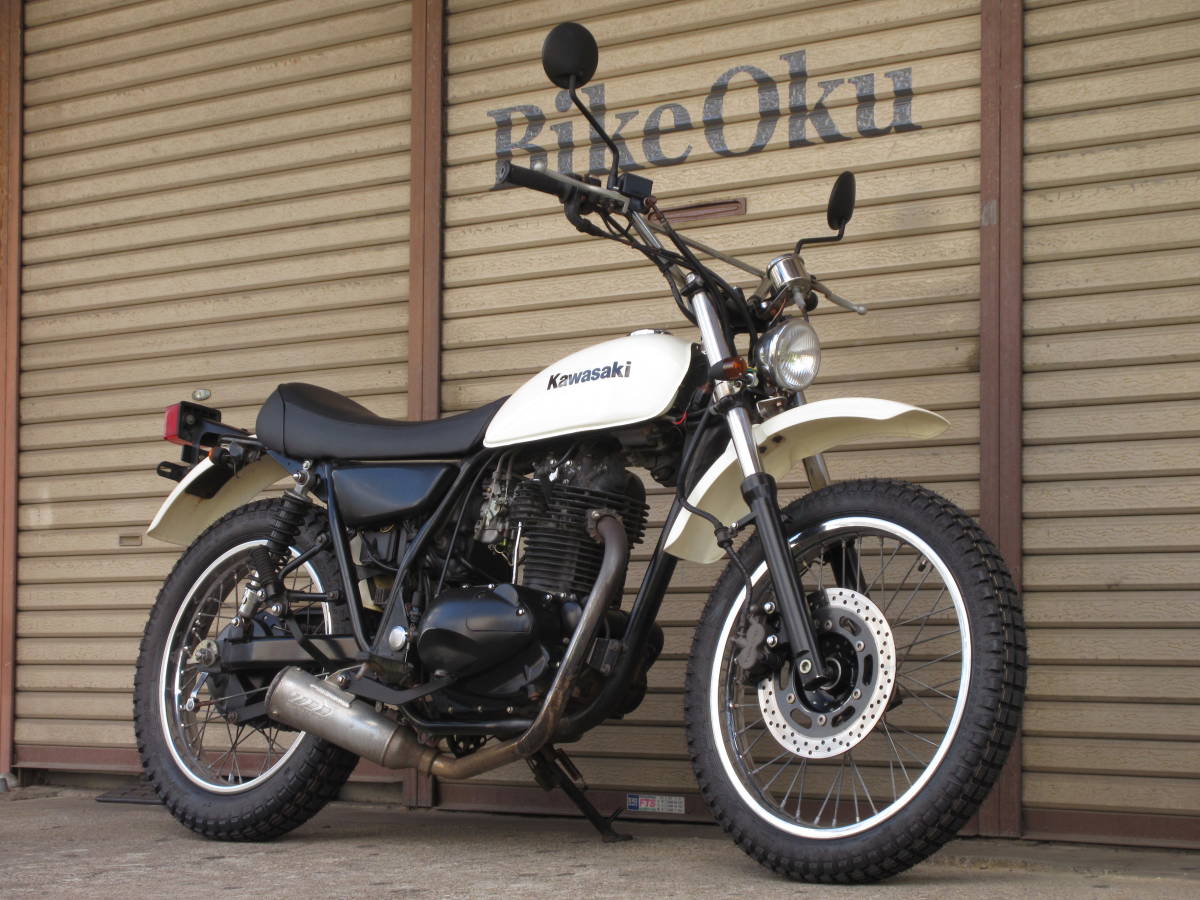 ☆250TR BJ250F☆人気の白!タイヤ前後新品!社外マフラー!埼玉県