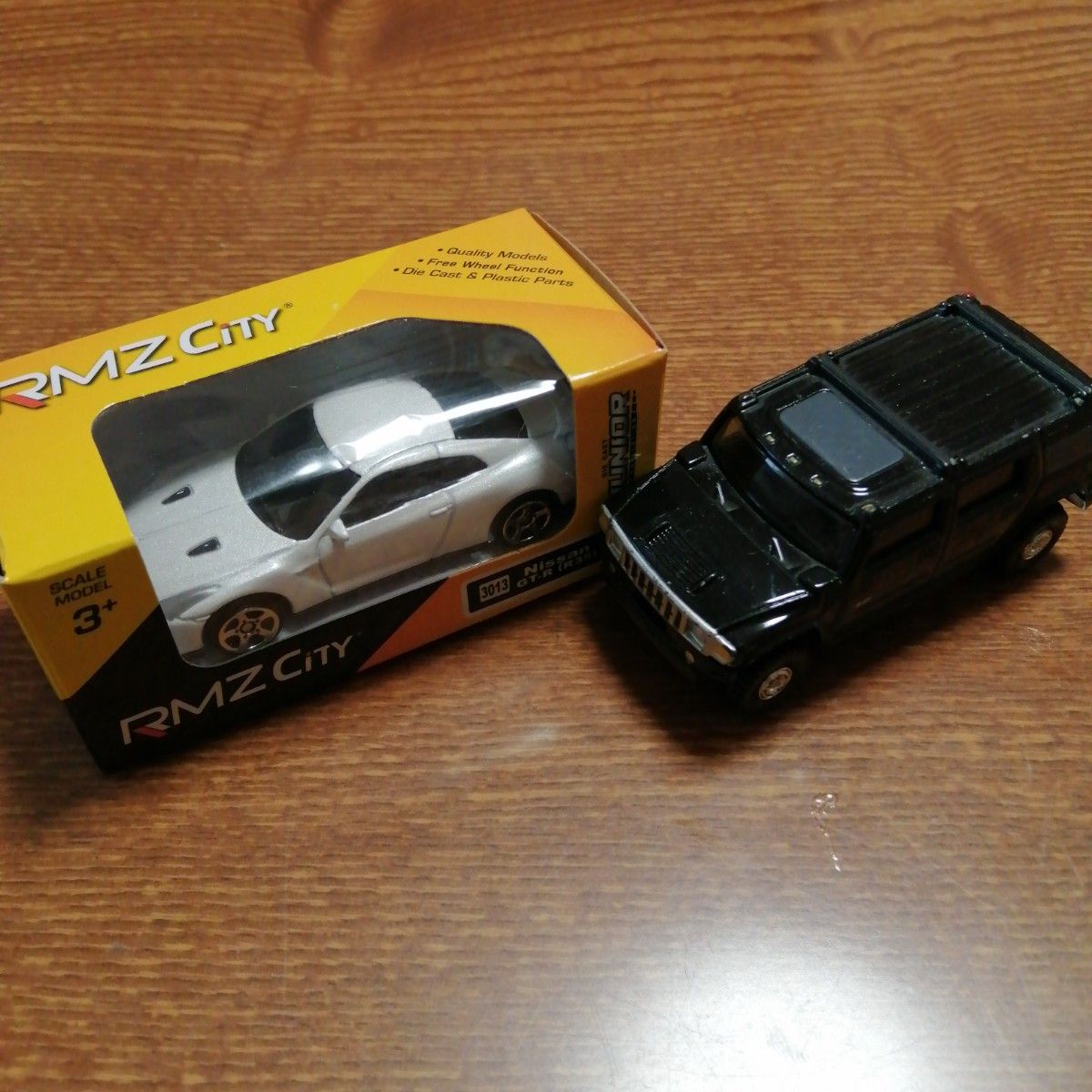 ミニカー　色々　5個セット＋おまけ