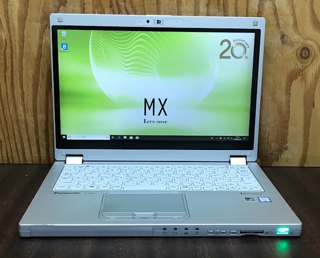 Panasonic CF-MX5 cảm ứng điện dung,laptop lai máy tính bảng