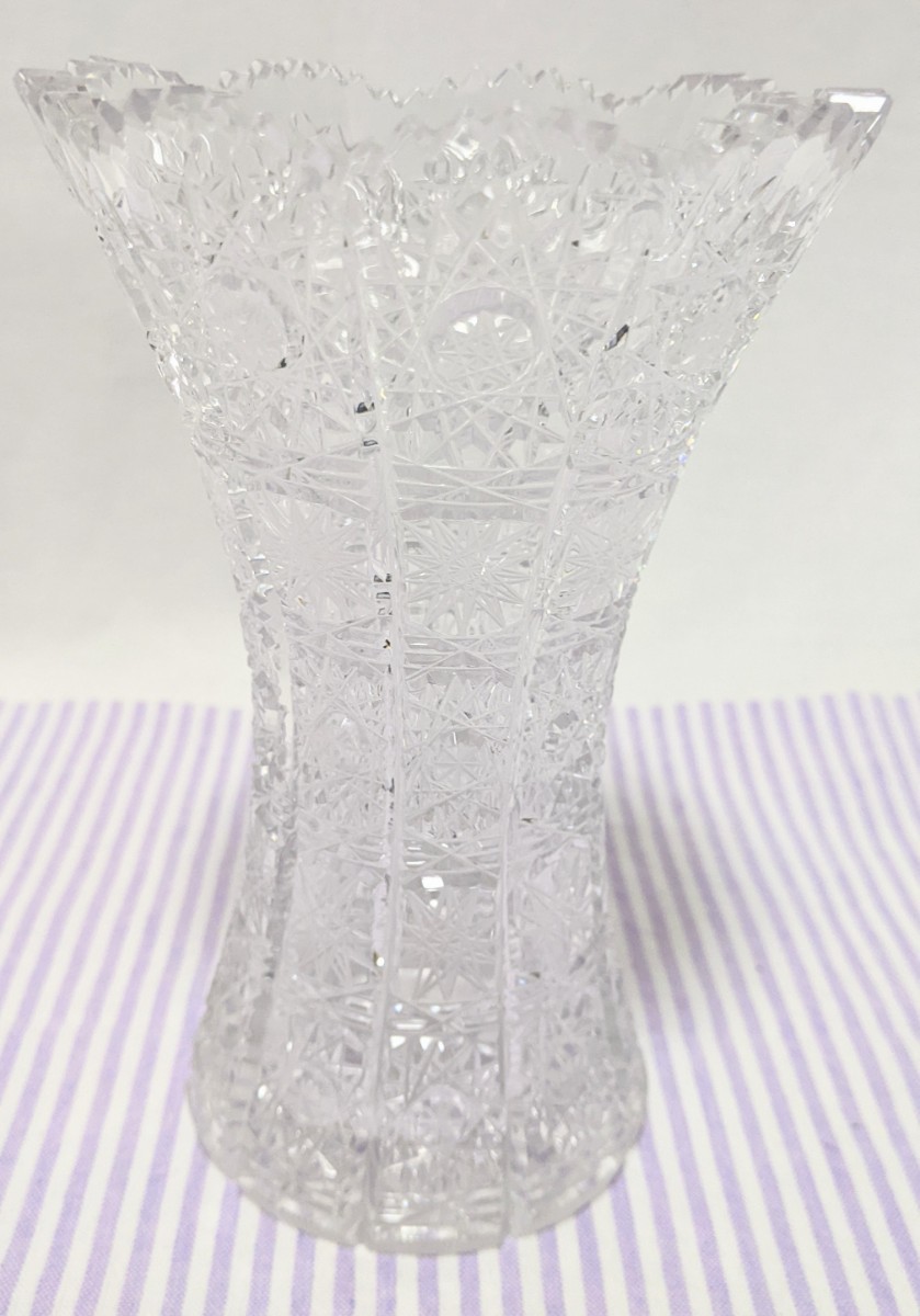 BOHEMIA ボヘミアガラス CRYSTAL 花瓶 フラワーベース 箱付き ボヘミアクリスタル カットガラス　チェコスロバキア_画像2