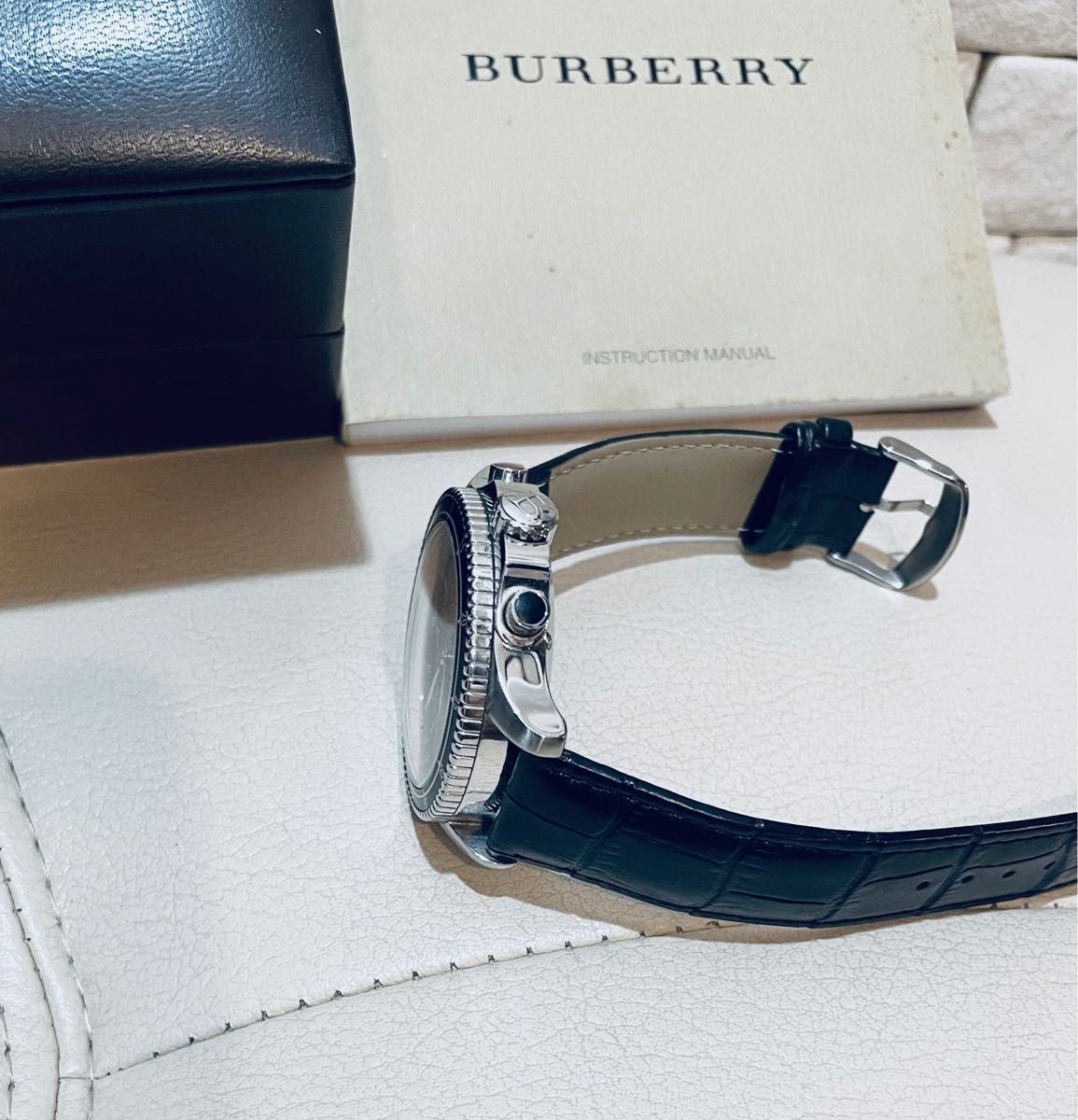 【値下げ！】BURBERRY バーバリー　クロノグラフ 100m防水　スイス製