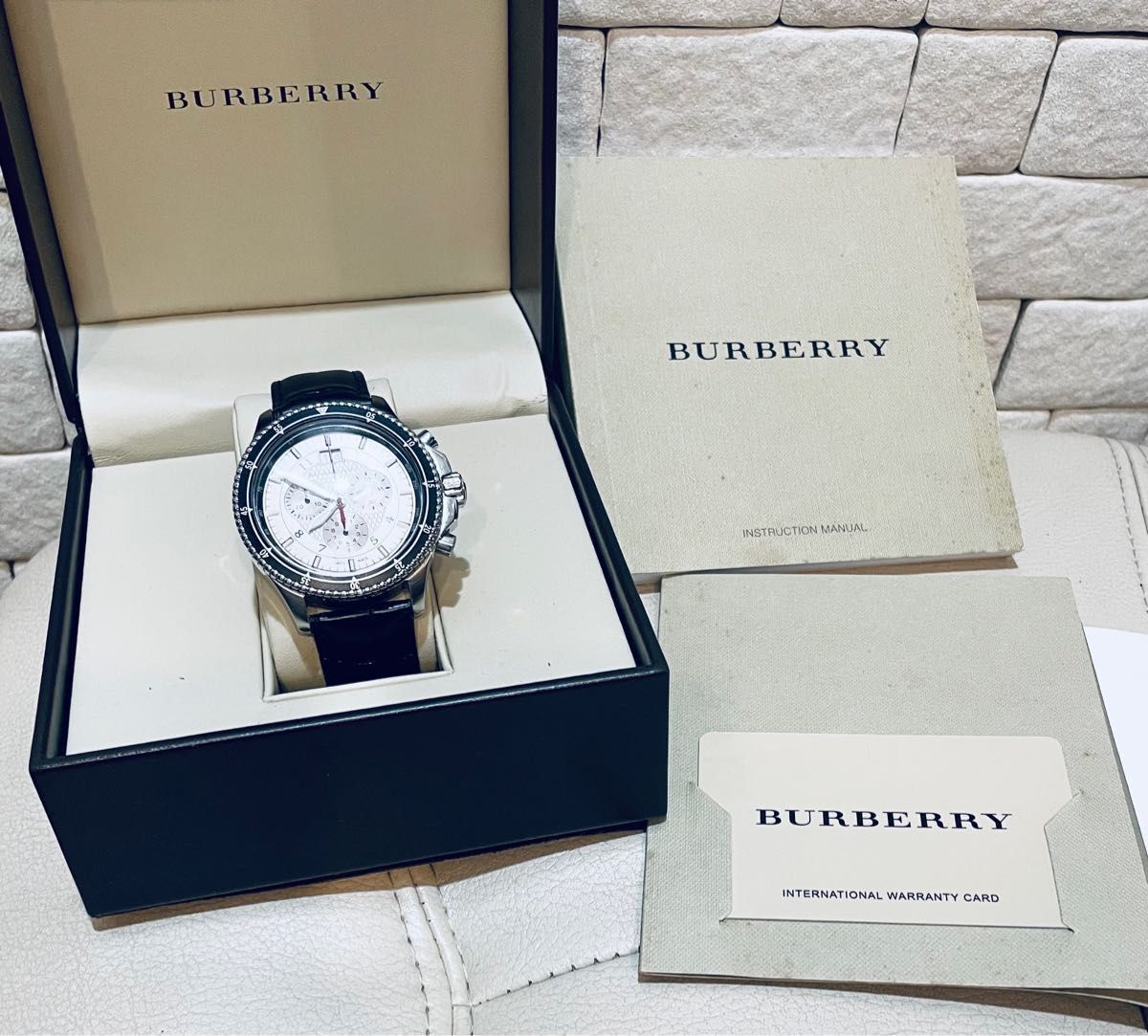 【値下げ!】BURBERRY バーバリー クロノグラフ 100m防水 スイス製