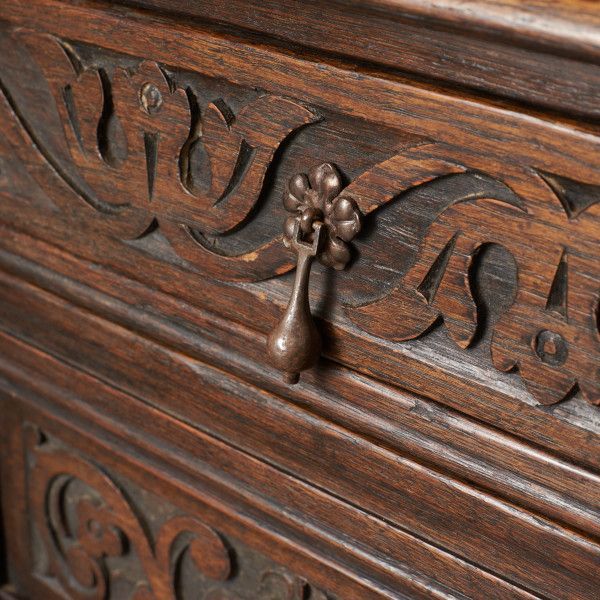 IZ69586F* key attaching Britain antique coat cupboard Tudor gorgeous tree sculpture display shelf sideboard cabinet cupboard cupboard oak 