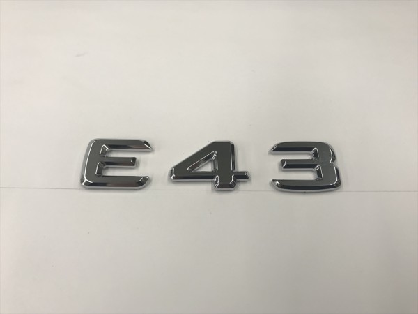 純正同形状 社外/E43/リア/エンブレム/ベンツ/排気量/グレード/Eクラス/AMG/W124/W210/W211/W212/W213/クローム/メッキ_画像1