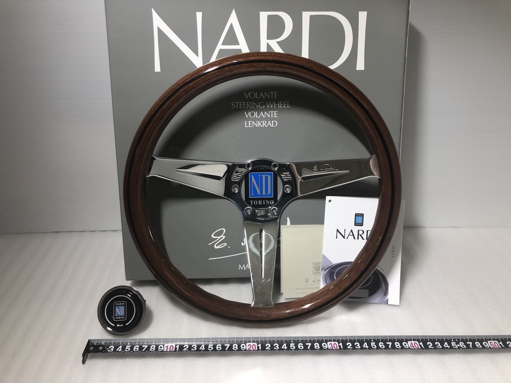 Y uniform carriage Y NARDI Nardi - Classic wood polish deep cone 350mm N770 inspection )35 Φ wood pie "Momo" steering wheel 