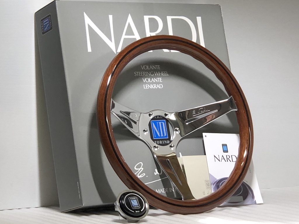 Y uniform carriage Y NARDI Nardi - Classic wood polish deep cone 350mm N770 inspection )35 Φ wood pie "Momo" steering wheel 