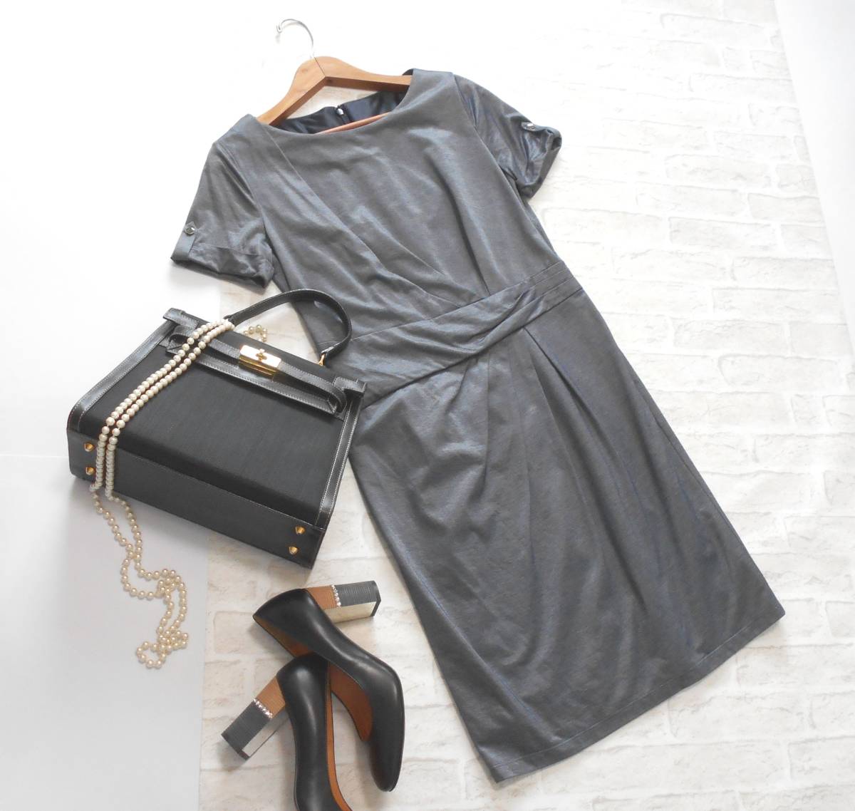 ( beautiful goods postage included!) COUP DE CHANCE Coup de Chance gray ... cotton jersey - One-piece ( made in Japan stretch dress ...)
