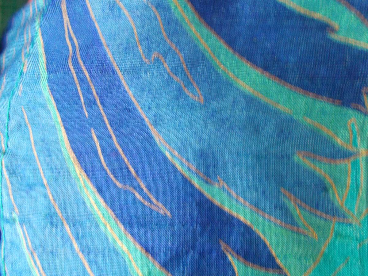 レディース　アロハシャツ　ブラウス　ノースリーブ　ラグランスリーブ　半袖　スキッパー襟　緑ｘ青ｘ赤ｘゴールド　花柄_画像7