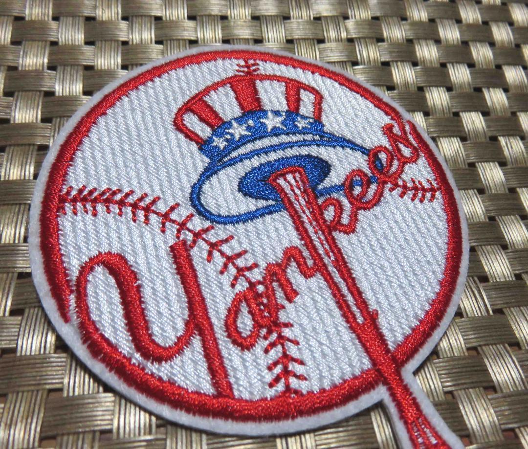 白赤■帽子型◆新品MLB ニューヨーク・ヤンキースNew York Yankees 野球　ベースボール刺繍ワッペン　■NY激渋◆アメリカ　メジャーリーグ_画像4