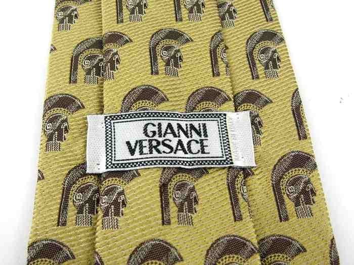 ジャンニヴェルサーチ 総柄 人物柄 高級 シルク イタリア ブランド ネクタイ メンズ カーキ黄 良品 GIANNI VERSACE_画像3