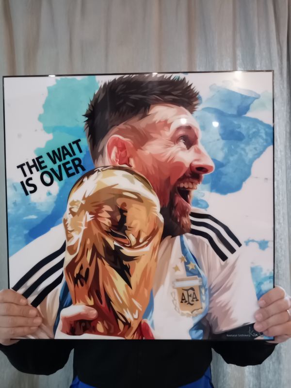リオネル・メッシ アルゼンチン代表 W杯優勝 デザインB 51*51cm 特大サイズ サッカーアートパネル 木製 壁掛け ポップアート ポスター