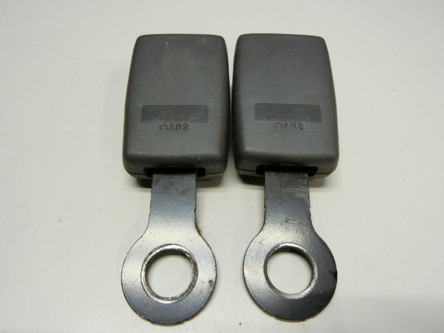 [BB367] Tanto Custom L375S rear seat belt catch buckle left right set 