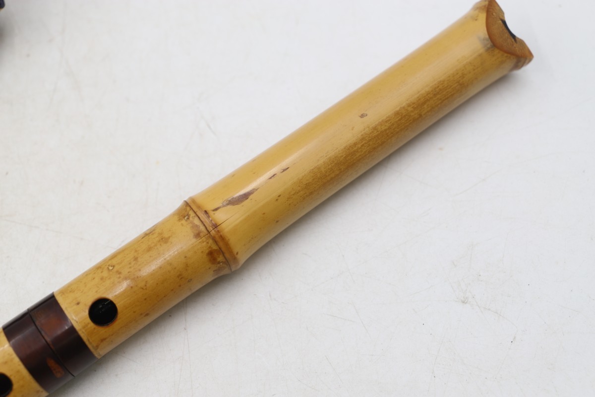 日本純正品 忠輔銘 琴古流 尺八 二ツ印 桜皮中継 竹製 和楽器 全長約