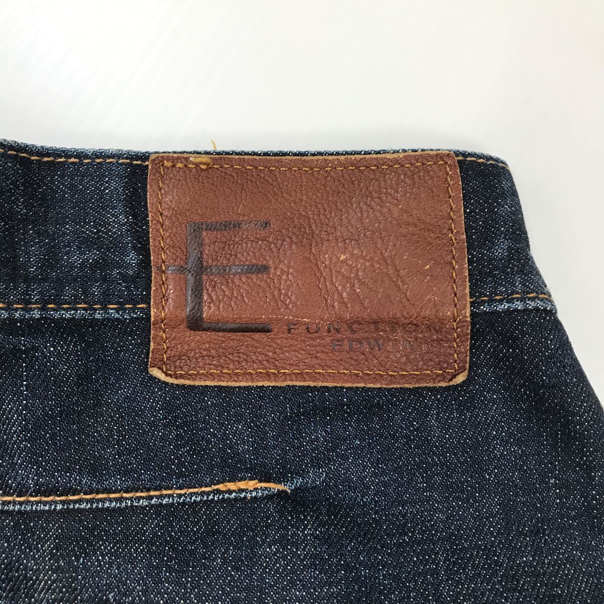 EDWIN E FUNCTION Edwin E2005 Denim брюки цельный разрезание сделано в Японии телячья кожа patch W32 27-51a