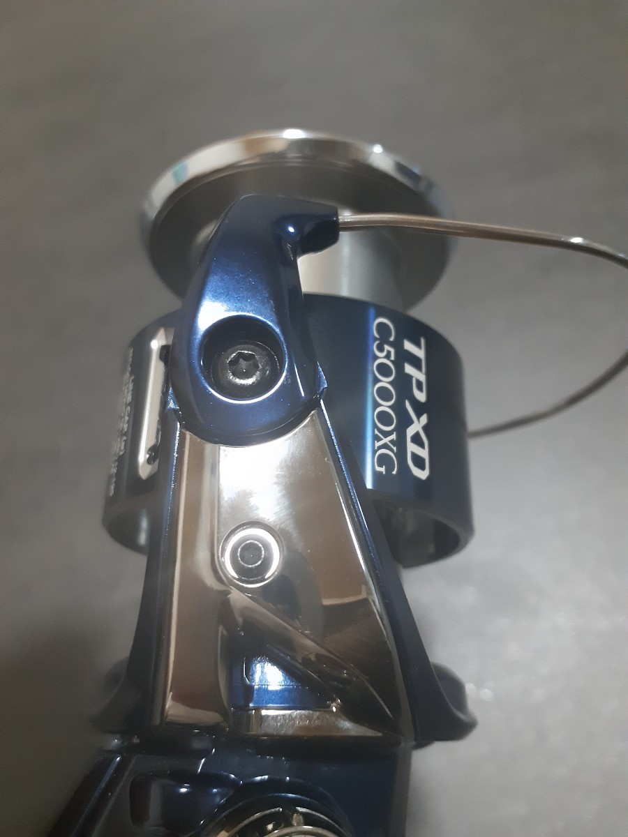 極美品！シマノ 21ツインパワー XD C5000XG SHIMANO サーフヒラメ 22