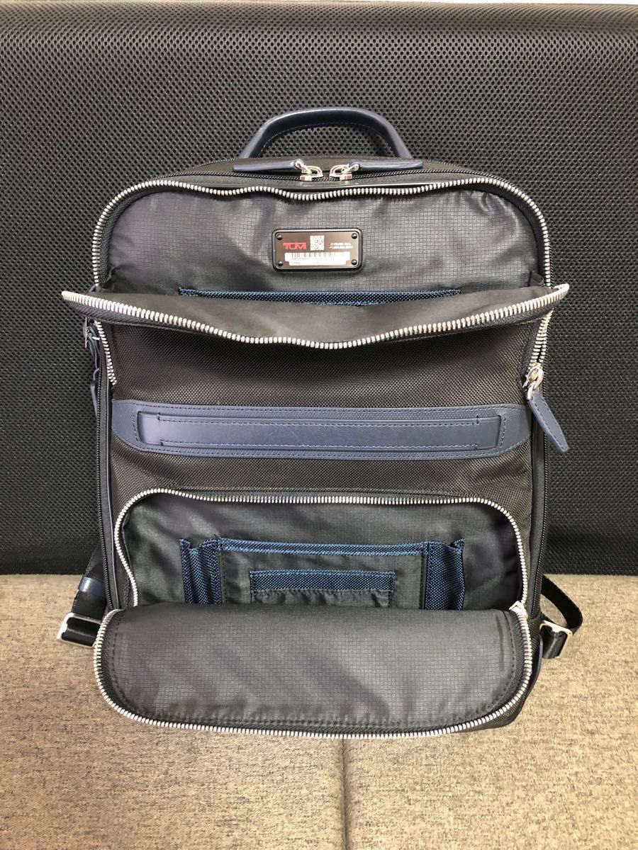お買得 TUMI 682404DNVY2E Jarvis 日本限定 スリムバックパック お買得 TUMI 682404DNVY2E Jarvis 日本限定 スリムバックパック