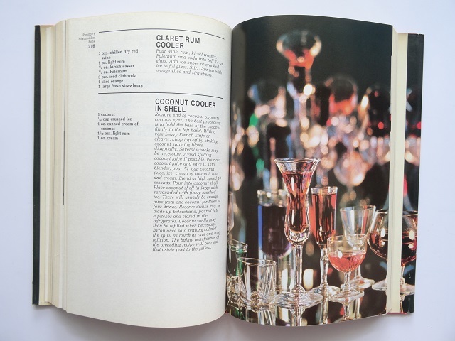  foreign book * Play Boy. ho -stroke . bar materials compilation book@ liqueur wine drink recipe 