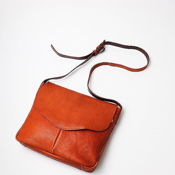 genten Genten go-to leather flap shoulder bag / red tea BAG[2400013409667]