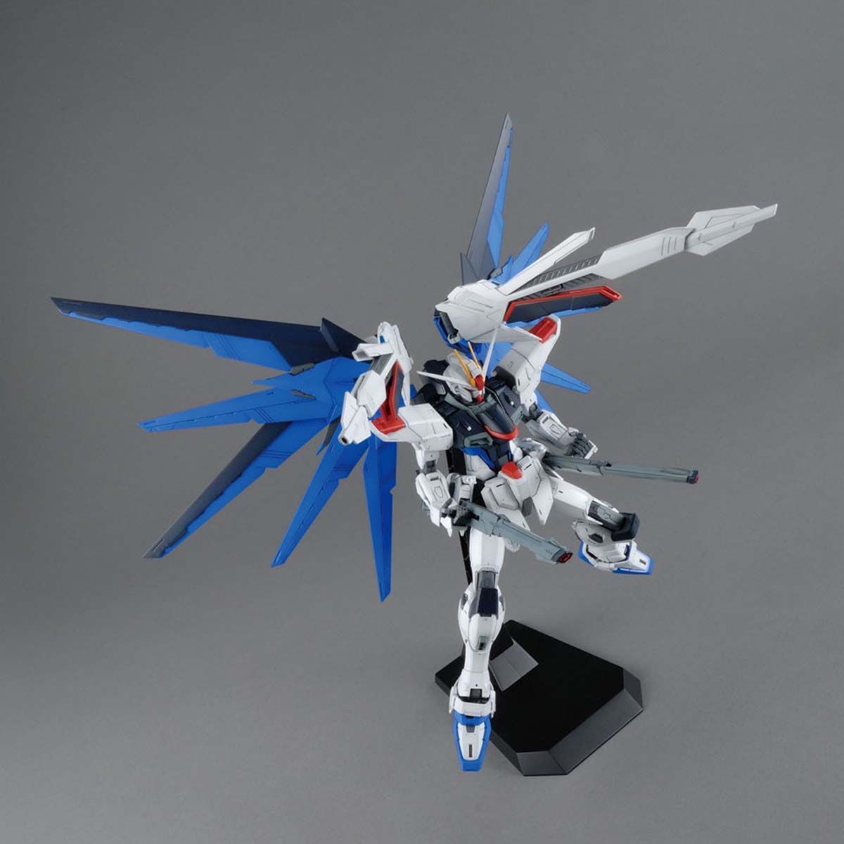 【2品セット】MGEX ストライクフリーダム/MG フリーダムガンダム【匿名配送】