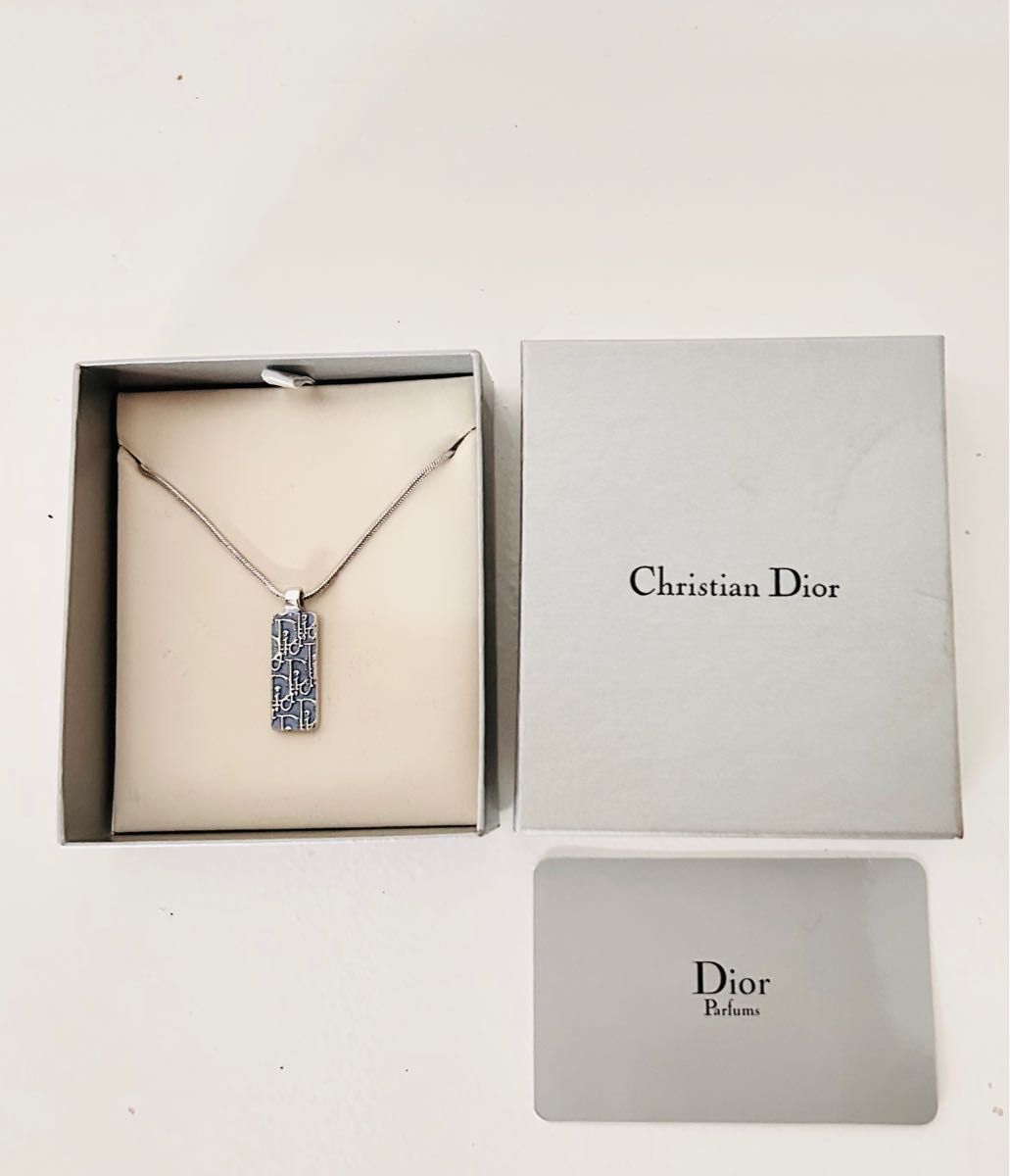 最終値下げ Christian Dior ネックレス 箱付き|Yahoo!フリマ 最終値下げ Christian Dior ネックレス 箱付き|Yahoo!フリマ