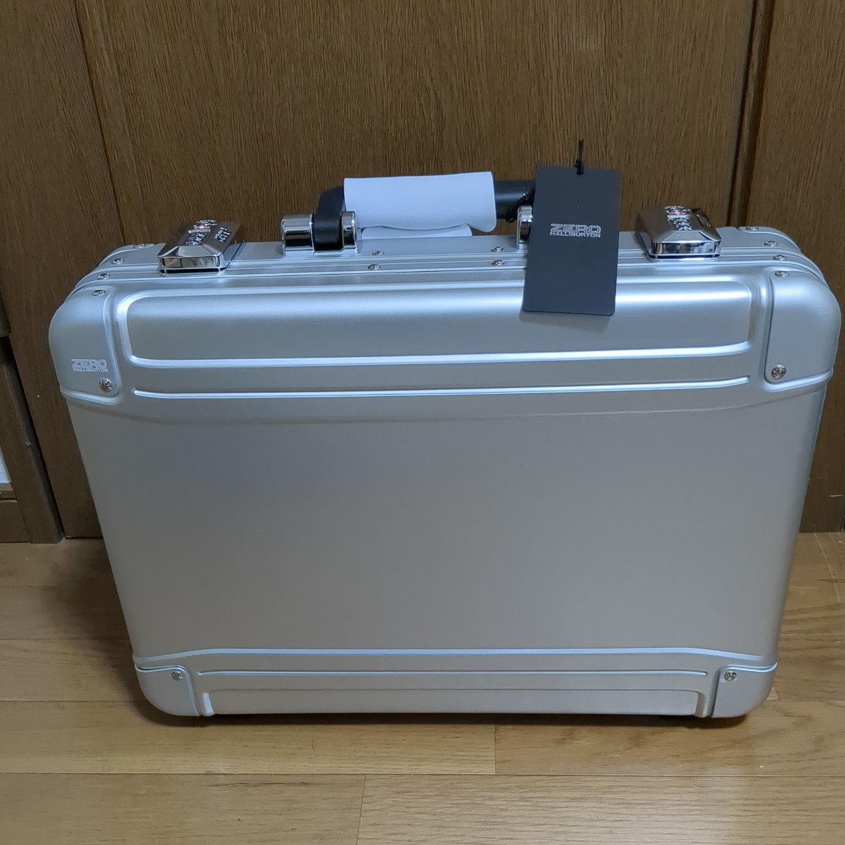 ゼロハリバートン ZERO HALLIBURTON アタッシュケース ZRG 94182