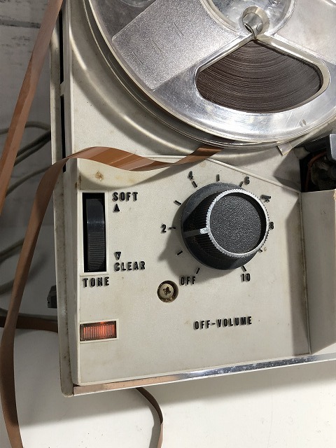 A1922【ジャンク】 日立 テープレコーダー ベルソーナ TRQ-580 通電のみ_画像3