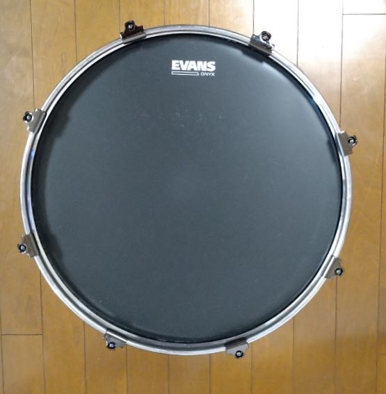 PEARL　１８インチ　TT＆BD仕様 イエロー　ケース付き_画像3